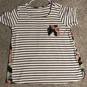 Avenue striped/flower short sleeved shirt